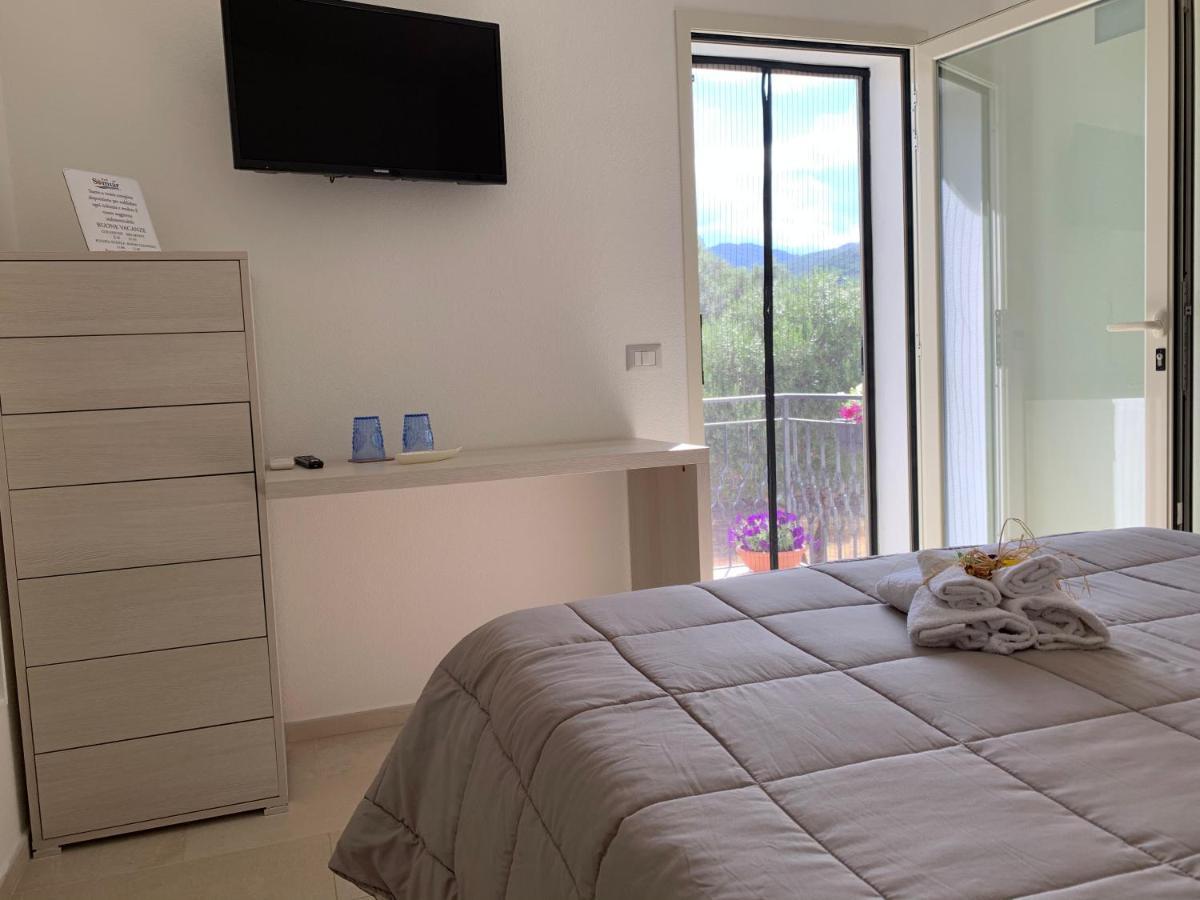 B&B Somiar San Teodoro  Εξωτερικό φωτογραφία