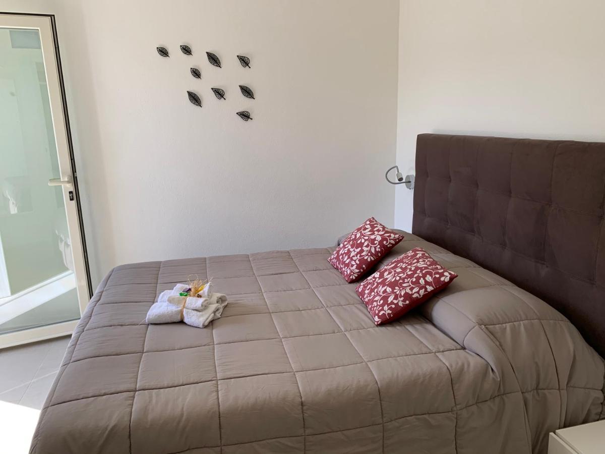 B&B Somiar San Teodoro  Εξωτερικό φωτογραφία
